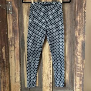 OLD NAVY patterned leggings